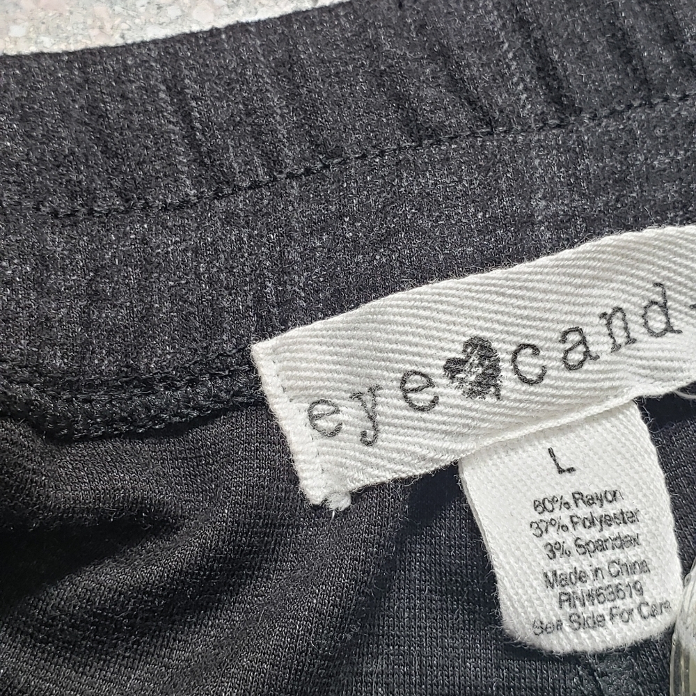 Eye Candy Black Tapered Leg Elastic Waistband In The Back Women's Pants  Size L - Picture 4 of 4